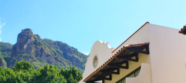 The Tepozteco Mountains over Quinta GYO at morning time
